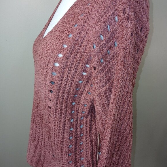 ALMOST FAMOUS CHUNKY V NECK CHENILE SWEATER DEEP ROSE COLOR WOMENS SIZE MED NWT - Picture 9 of 10